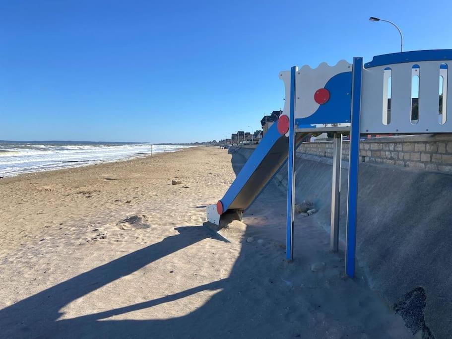 L'Appart' Du Bord De Mer 150M De La Plage Lion-sur-Mer Esterno foto